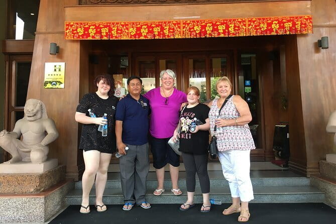 Phnom Penh Private City Tour - A private way to meet Phnom Penh at 8:00 a.m.