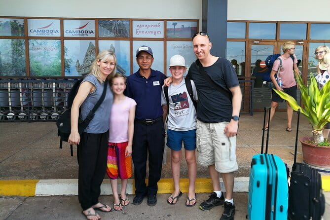 Phnom Penh Private City Tour - Wat Phnom and the meaning of Phnom Penh