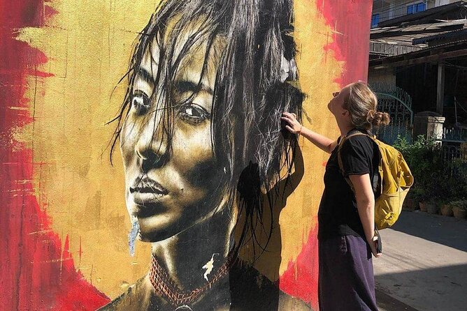 Phnom Penh's Morning Market and Street Art Tour by Tuk tuk - Boeung Kak 1: finding murals where you would not think to look