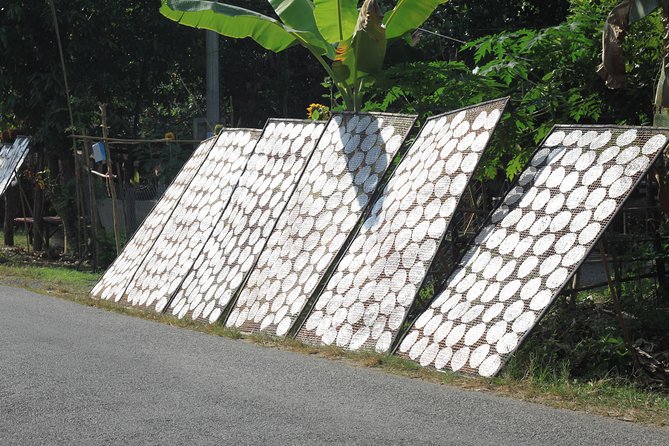 Phnom Penh to Siem Reap Cycling Tour - Oudong’s Royal Mounds and Stupas