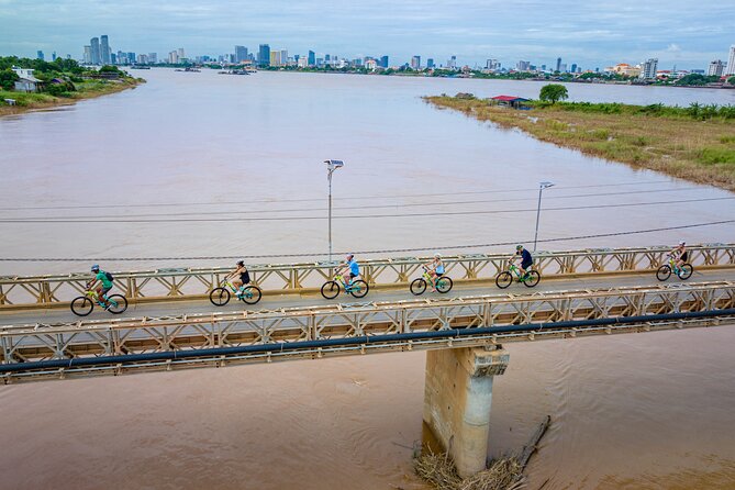 Phnom Penh to Silk Island Sunset Bike Tour/ E-Bike or Tuk Tuk - Why this half-day ride works so well