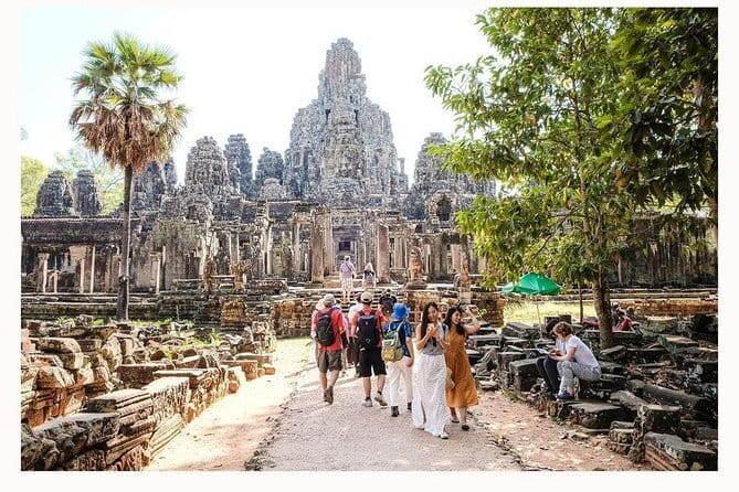 Preah Khan, Neak Pean and Pre Rup Temple Tour - Pre Rup: a strong finish at a temple mountain