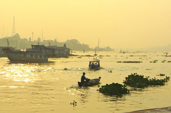 Private 3-Day Mekong Delta River Tour from Phnom Penh to Ho Chi Minh City - Hotels, meals, and the value of the upgrade