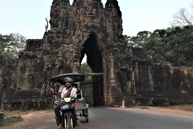 Private Angkor Sunrise Bayon Ta Prohm Bonteay Srie Vip Tour - Ta Nie offers a needed pause