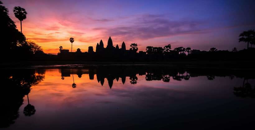 Private Angkor Sunrise, Guide Breakfast and Tuktuk included - Why this early start works at Angkor Wat