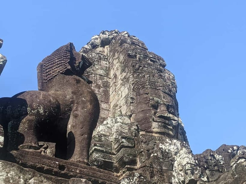 Private Angkor Wat Sunrise Small Tour - Bayon and the faces of Jayavarman VII