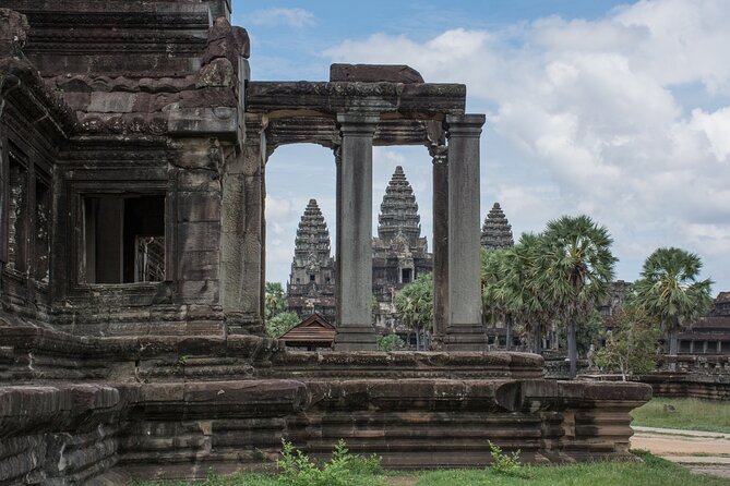Private Angkor Wat Temple Tour - Thom, patience, and the value of a private guide