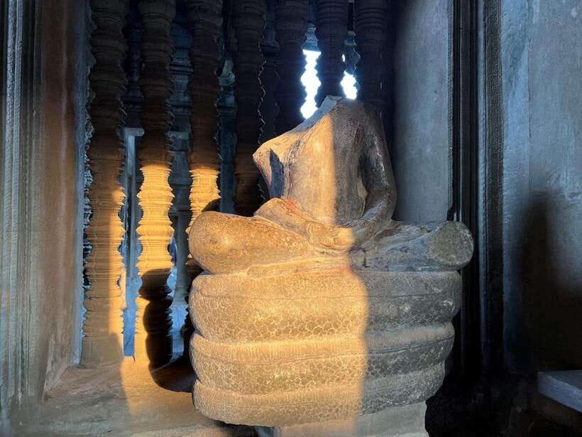 Private Angkor Wat Temple Tour - Heat, clothing, and physical effort