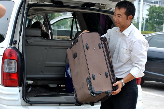 Private Arrival Transfer: Phnom Penh International Airport (PNH) to Hotel - Is $22 per person good value?