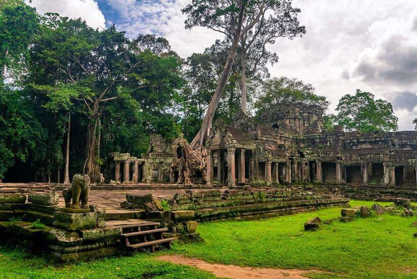 Private Banteay Srei and Grand Tour Leading by expert guide - What the private format changes