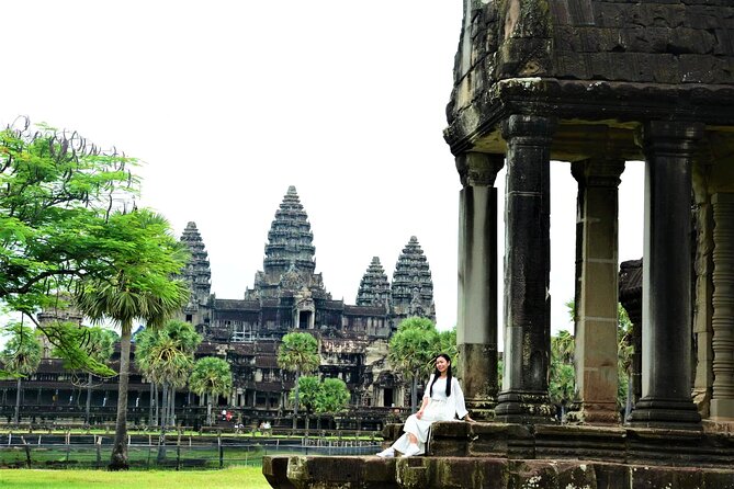 Private Cambodia 5 Days Tour from Siem Reap to Phnom Penh - Day 3: Ancient engineering and an unusual market