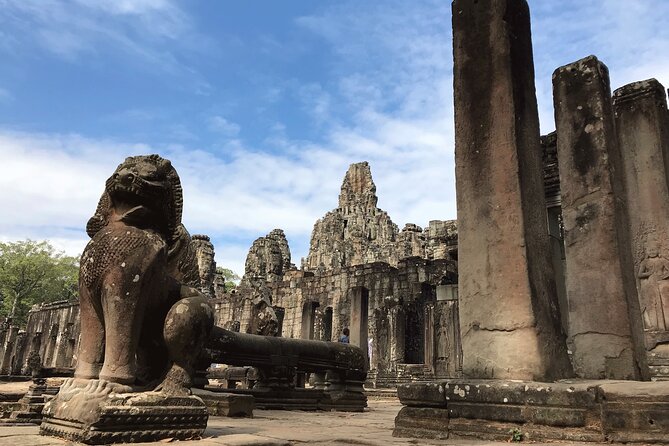 Private Guided Angkor Wat Tour by Lady Tuk Tuk with Monk Blessing - A traditional monk blessing at a quiet pagoda