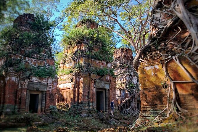 Private Guided Full-Day Tour to Koh Ker Temple with Pickup - Prasat Neang Khmao and the power of small ruins