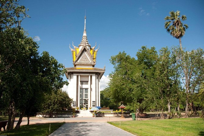 Private Half Day To Killing Field & S21 Genocidal Museum in Phnom Penh - The guide is the heart of the experience