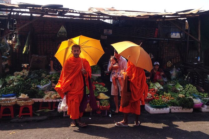 Private Half-Day Tour of Phnom Penh's Traditional Markets - What the private format really adds