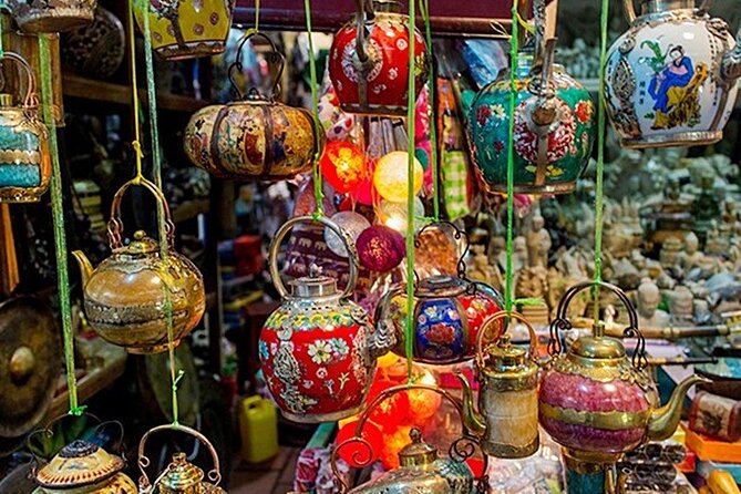 Private Half-Day Tour of Phnom Penh's Traditional Markets - Food, shopping, and bargaining without pressure