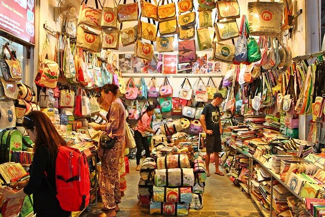 Private Half-Day Tour of Phnom Penh's Traditional Markets - Transport, timing, and practical comfort
