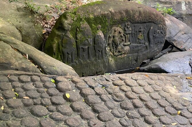 Private Kbal Spean Trekking Tour with Banteay Srei - Key points before you book