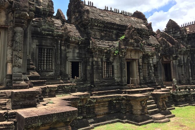 Private One Day to Kbal Spean, Banteay Srei and Banteay Samre - How much value do you get for $171?