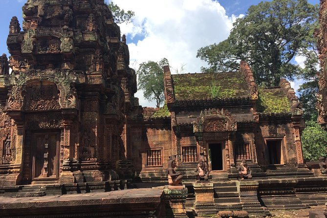 Private One Day Tour to Lady Temple & Kbal Spean - Banteay Samre in the Late Afternoon