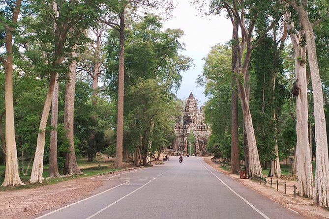 Private One Day Tour with Sunrise at Angkor Wat - Ta Prohm and the Tomb Raider connection