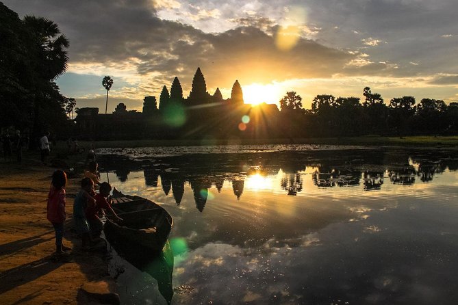 Private one-day tuktuk 'small tour' of the oldest Angkor temples - Ta Keo Shows a Different Side of Angkor