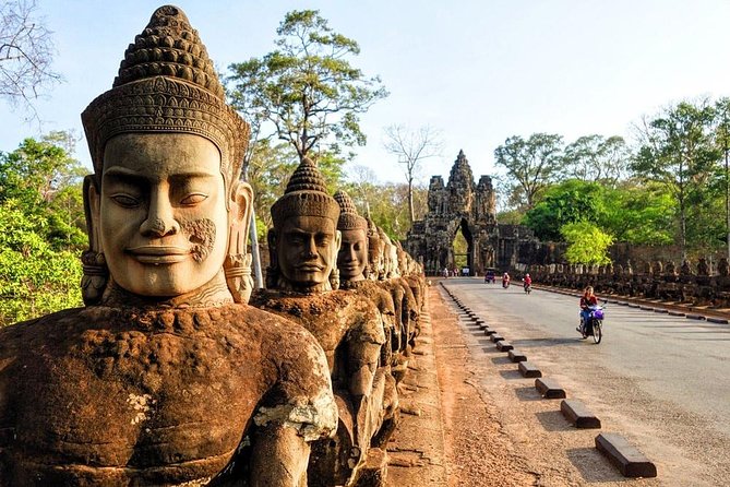 Private one-day tuktuk 'small tour' of the oldest Angkor temples - Is $23 Good Value?