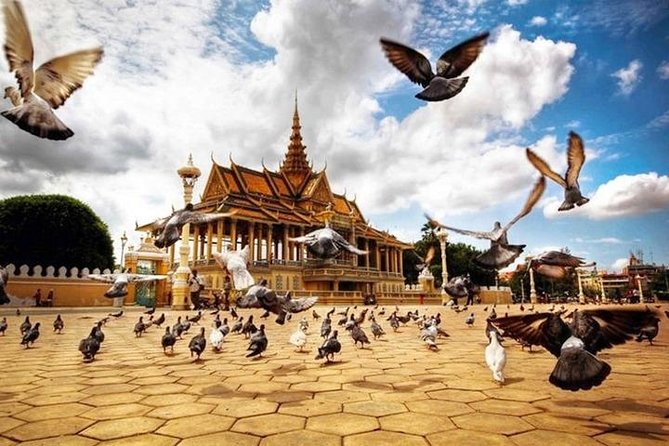 Private Oudong Temples & Phnom Prasith Tour from Phnom Penh - Why Oudong makes a strong day trip from Phnom Penh