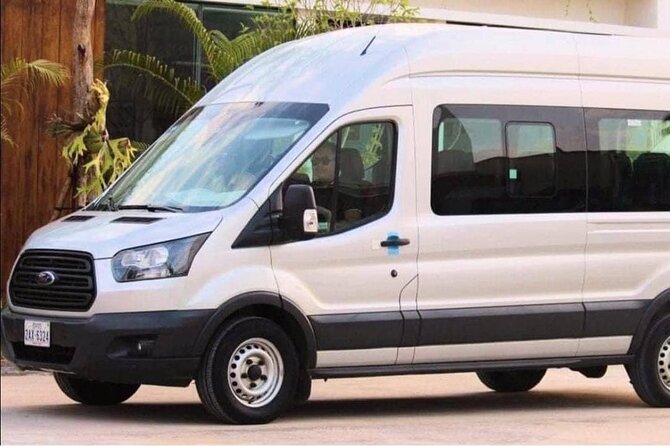 PRIVATE / SHARED Siem Reap Airport ( SAI ) Pick up & Transfers - Private service gives you control and space