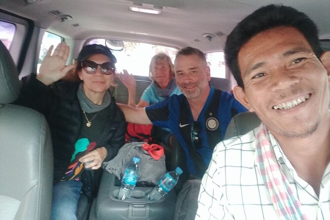 Private Siem Reap Airport Transfer to hotel in town - The one-hour drive from SAI to Siem Reap town
