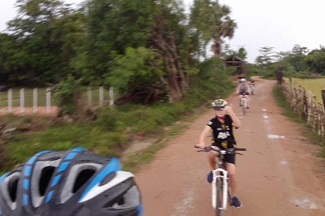 Private Siem Reap Countryside Cycling Tour - Leaving Siem Reap by Bicycle