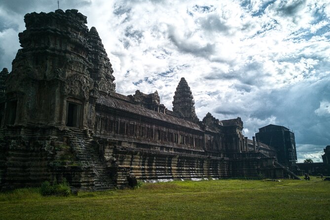 Private Sunrise Angkor Wat Tour with pickup from your hotel - Angkor Thom’s South Gate and the city walls