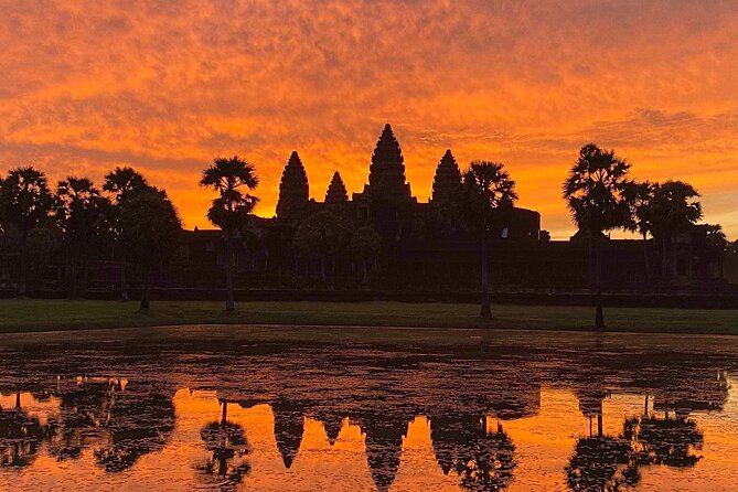 Private sunrise 'small tour' of Angkor Wat with car or van & Guide - Ta Keo and the unfinished pyramid