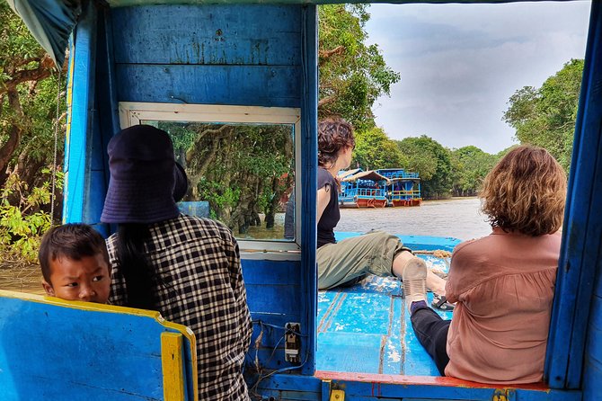 Private sunrise tour to Angkor Wat & other highlights with Professional Guide. - Angkor Thom and the South Gate