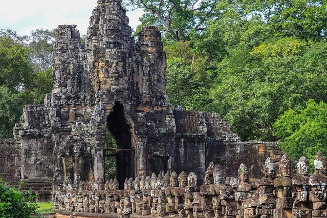 Private Taxi Siem Reap to Phnom Penh, Reliable Driver, Transfer - Why a private taxi makes sense between these two cities