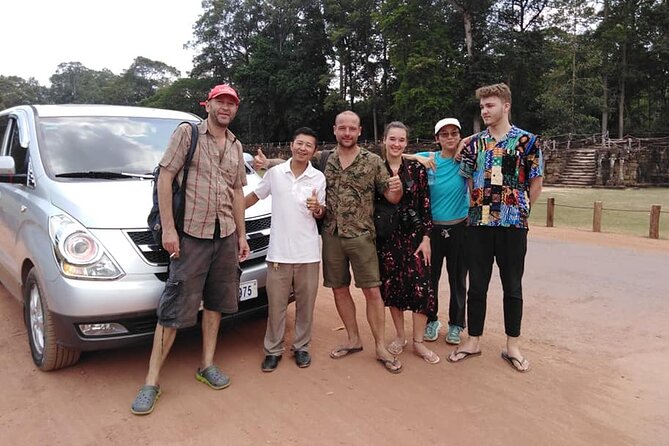 Private Taxi Siem Reap to Phnom Penh, Reliable Driver, Transfer - Skun and the Tarantula Market