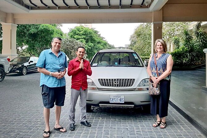 Private Taxi Transfer From Phnom Penh to Siem Reap with English Speaking Driver - Choosing the Right Vehicle for Your Group