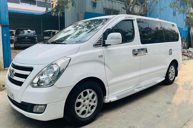 Private Taxi Transfer From Phnom Penh to Siem Reap with English Speaking Driver - Safety, Timing, and Road Comfort