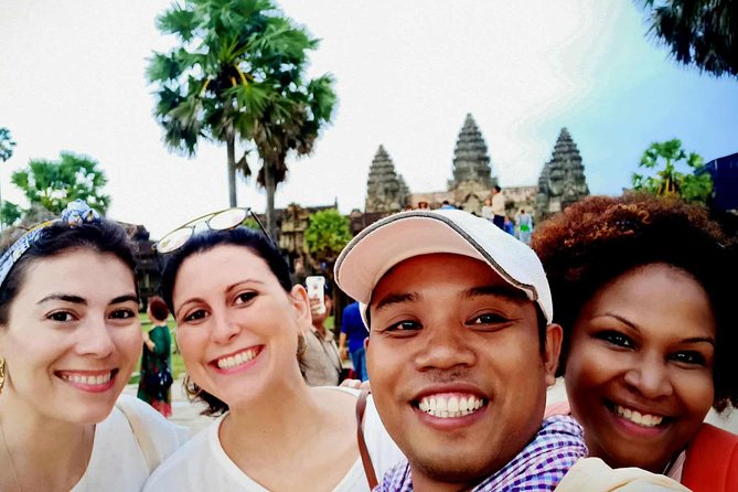 Private Tour Angkor Wat - What the private vehicle adds