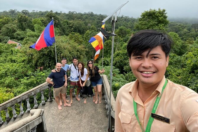 Private tour: Full Day of Kulen Mountain tour & Tonle Sap lake - Waterfalls, Sacred Carvings, and the Reclining Buddha