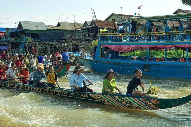 Private tour: Full Day of Kulen Mountain tour & Tonle Sap lake - Tonle Sap and the Stilt Houses of Kampong Phluk