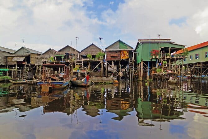 Private Tour of Kampong Phluk Floating Village on Tonle Sap Lake - Leaving Siem Reap for Kampong Phluk