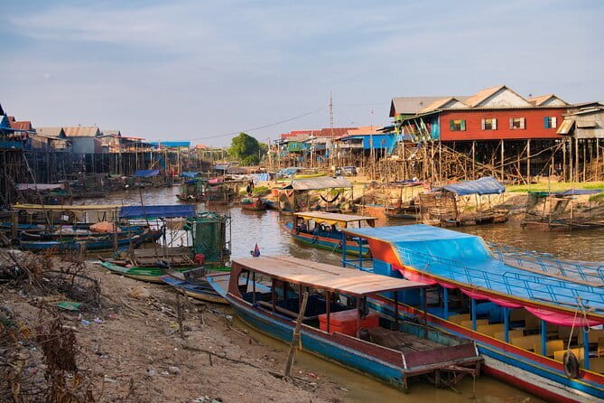 Private Tour of Kampong Phluk Floating Village on Tonle Sap Lake - What the private format changes
