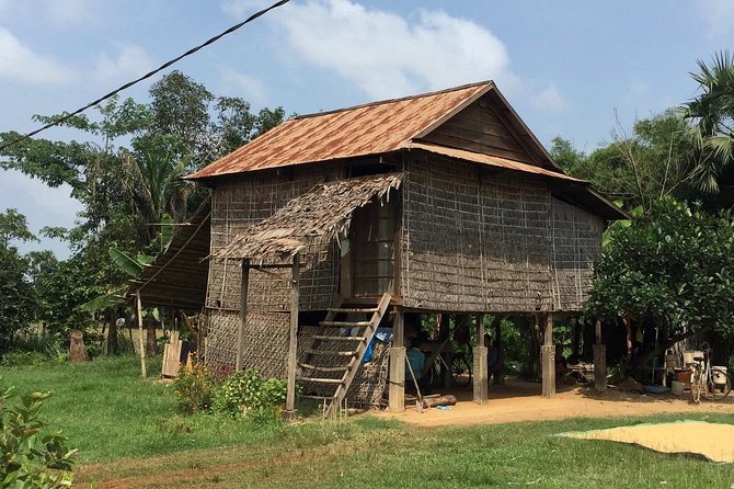 Private Tour to Kompong Phluk Off Beaten Track - What the $169 group price really covers