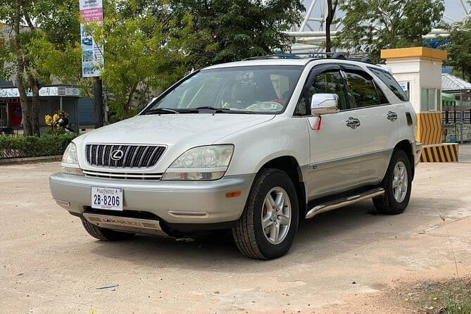 Private Transfer from Siem Reap Angkor Int'l Airport to Town - What $29 means for a group of three