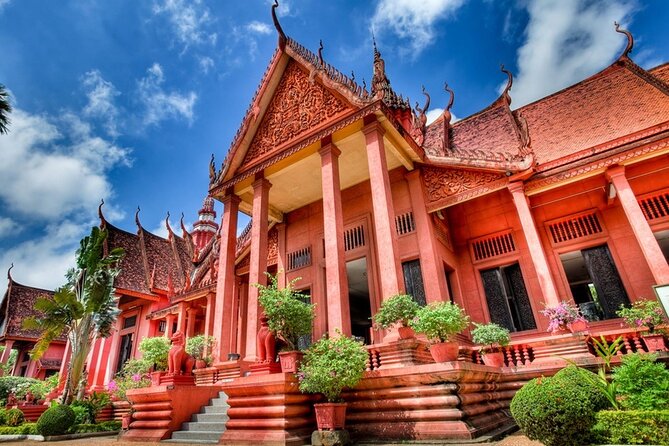 Private Transfer: Phnom Penh Airport to Phnom Penh City - The One-Hour Ride Into Phnom Penh