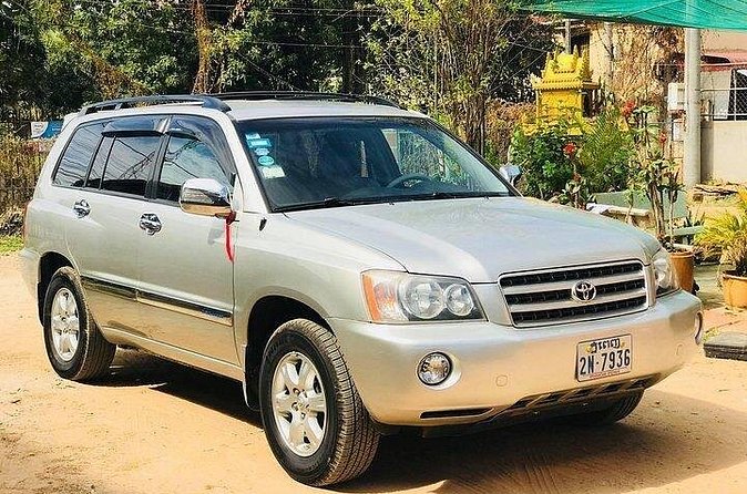 Private Transfer: PhnomPenh's Hotel to PhnomPenh Airport(PNH/KTI) - Car or Tuk-Tuk: Which Should You Request?