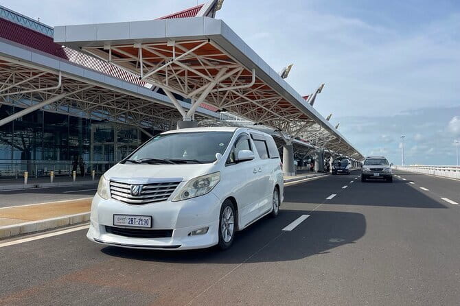 Private Transfer: Siem Reap Angkor Internation Airport to Hotel - Delayed flights and late-night arrivals