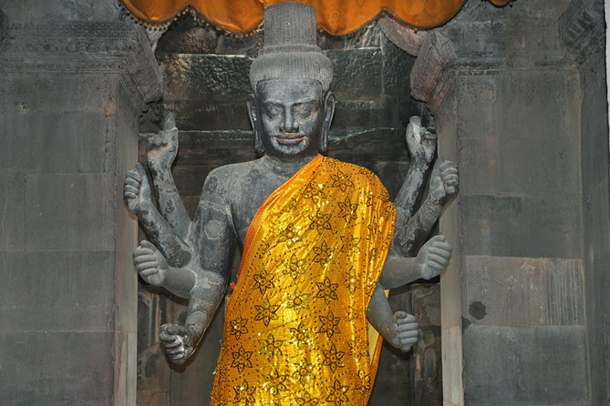 Private Tuk Tuk Tour to Angkor Wat and Small Circle with Two Extras - Why the private tuk tuk format works