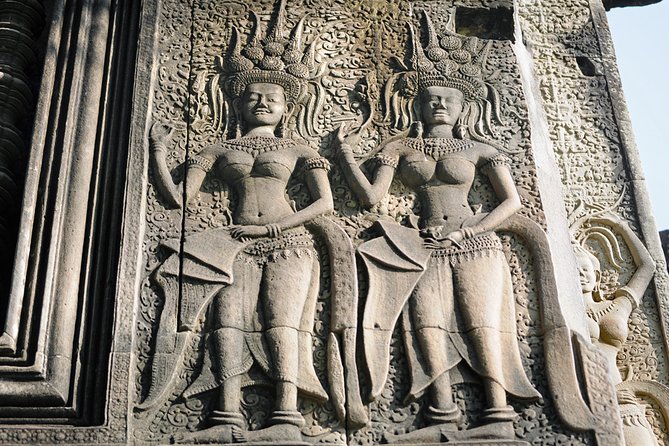 Private Tuk Tuk Tour to Angkor Wat and Small Circle with Two Extras - Angkor Wat from the East Gate at 7:00 am